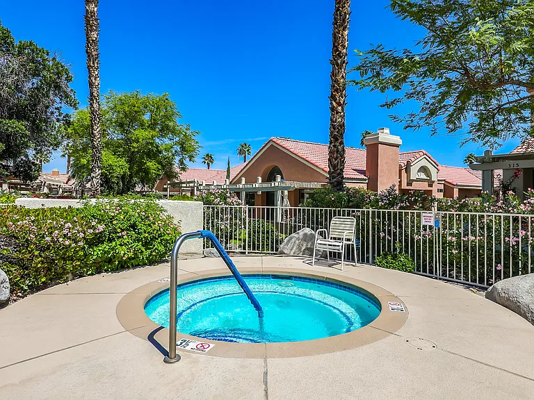 42315 Liolios Dr — Photo 26