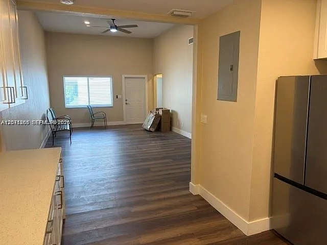 206 NE 1st Ct #1 — Photo 13
