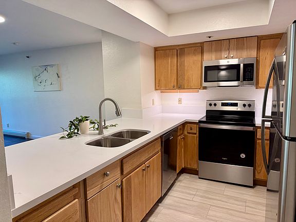 2nd image of 335 Ski Way Unit 295