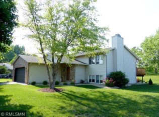 1100 W 158th St, Burnsville, MN 55306