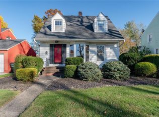 1499 Oakmount Rd, South Euclid, OH 44121