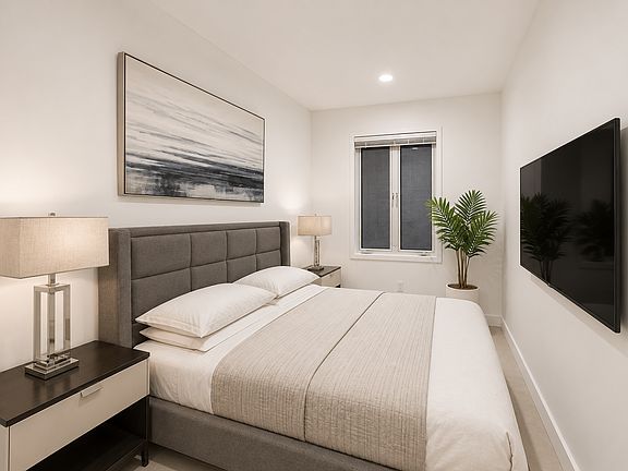 5th image of 73 Harman St #1
