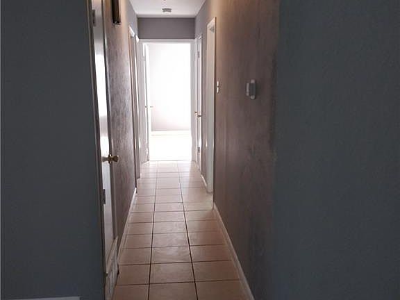 4th image of 5129 Lauderdale Dr