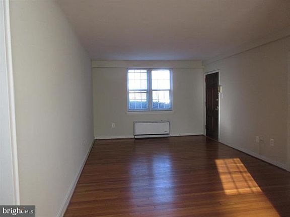 2nd image of 3301 Commonwealth Ave Unit 1-3301D