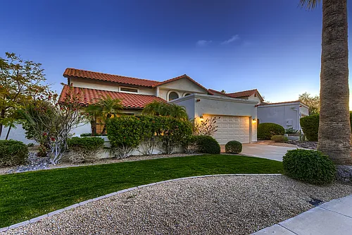 435 E Barbara Dr Photo 1
