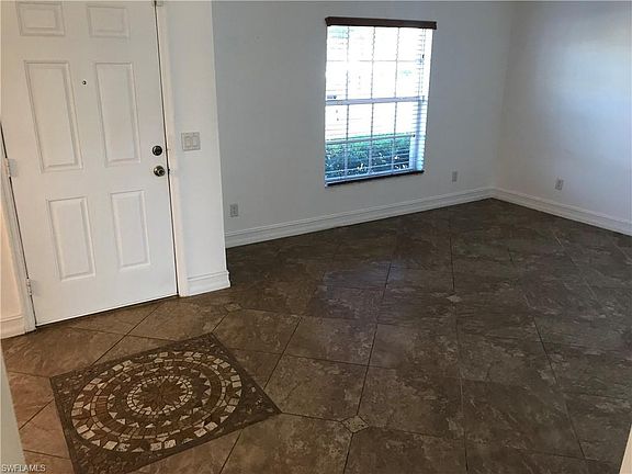 4th image of 2604 NE 4th Pl