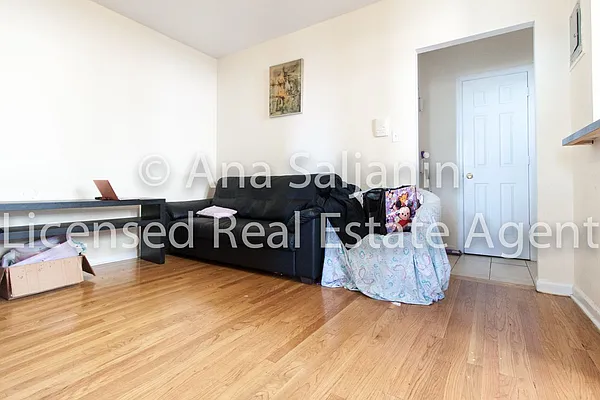 Rented by Citi Zone Realty | media 12