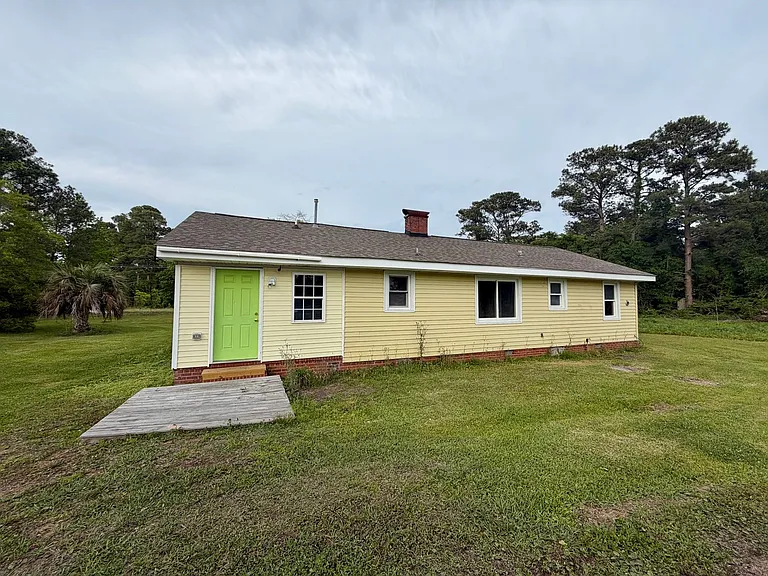 1050 Piner Rd — Photo 18