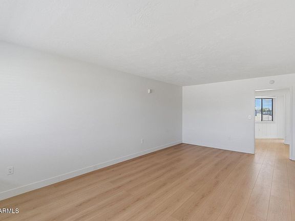 5th image of 10917 W THUNDERBIRD Boulevard