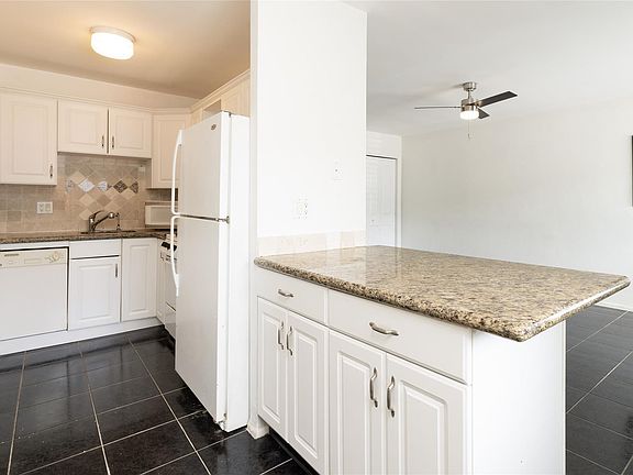 2nd image of 1814 E Oakland Park Boulevard #55