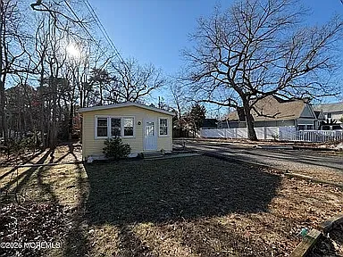 181 Tilton St — Photo 3