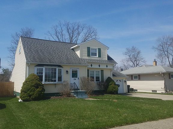 2nd image of 24 Cordes Dr