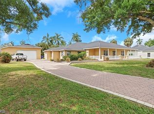 1357 Osceola Dr, Fort Myers, FL 33901