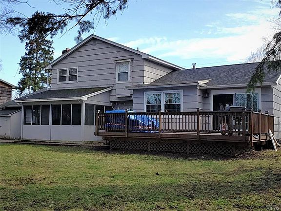 2nd image of 7639 Northfield Ln