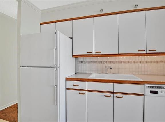 4th image of 2510 Grand Blvd APT 1503