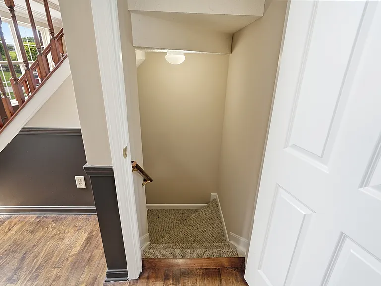 4918 Streamside Ct — Photo 34