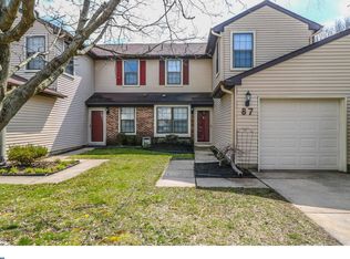 87 Primrose Ct, Mount Laurel, NJ 08054