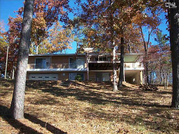 2nd image of 186 Lakewood Dr