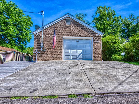 3rd image of 2613 Gilmer St #0