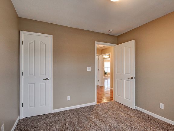 5th image of 3705 S Jot Dr