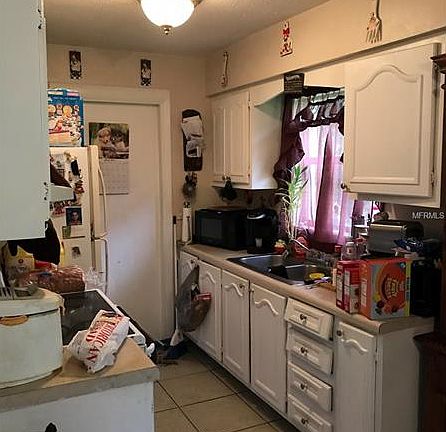 5th image of 3204 Wallington Dr