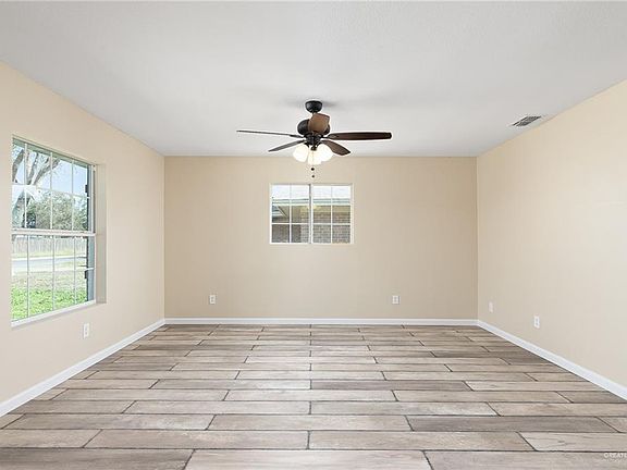 3rd image of 3509 Ivy Ave