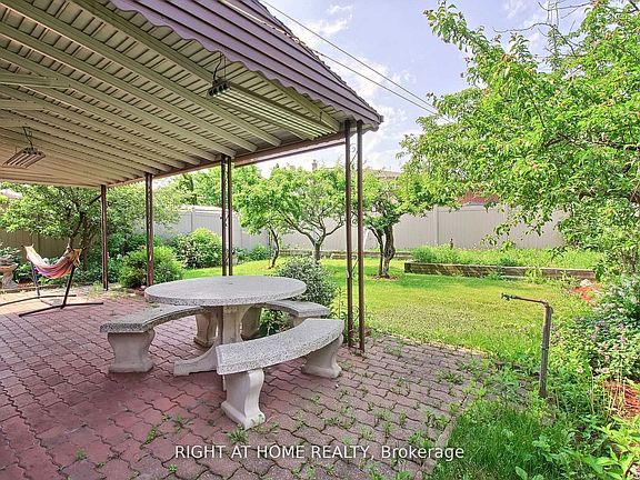 3rd image of 37 Cherry Hills Rd #2