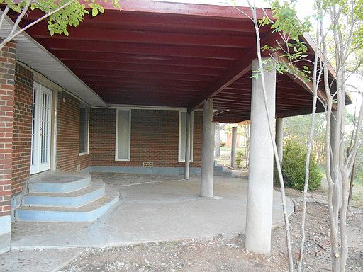 4th image of 716 Morningside Dr