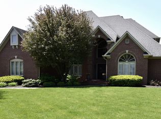 12728 Norfolk Ln, Carmel, IN 46032