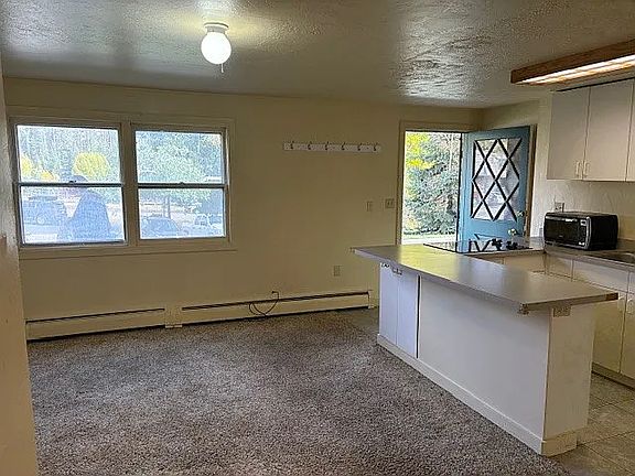 4th image of 2497 Chamonix Ln APT J2
