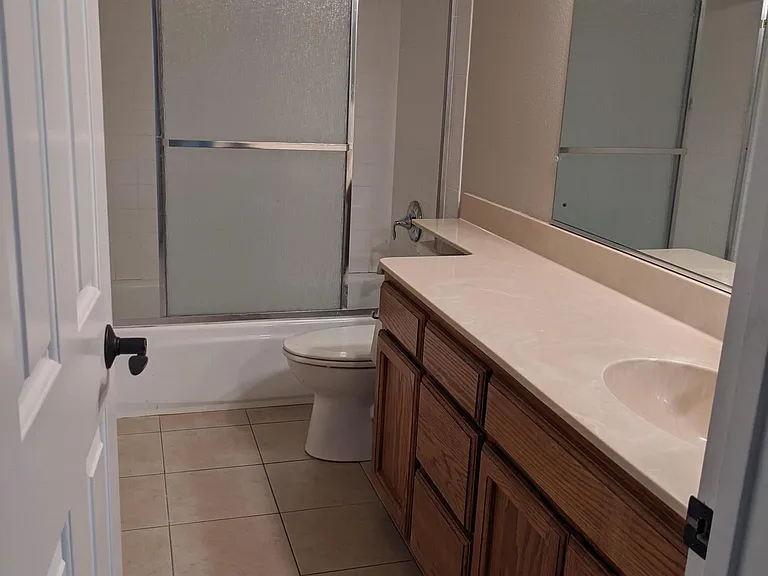 152 Presidential Cir — Photo 20