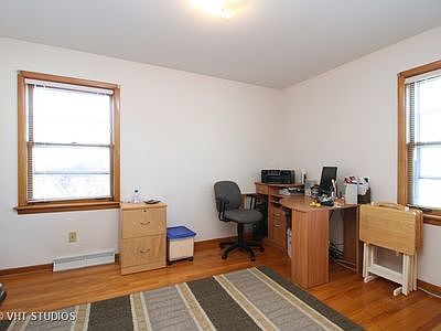 4th image of 321 N Arquilla Dr