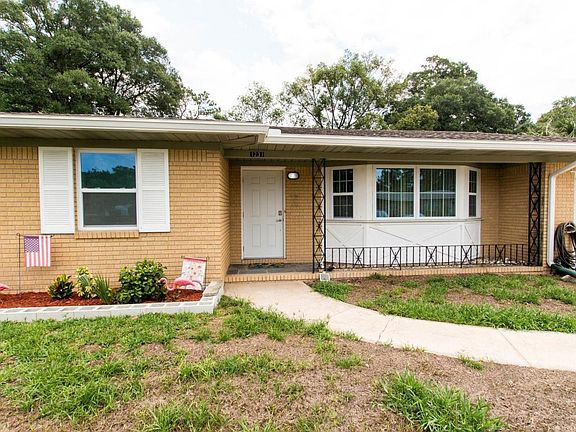 4th image of 1231 Arlingwood Ave