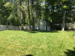 910 Long Pond Rd, Plymouth, MA 02360