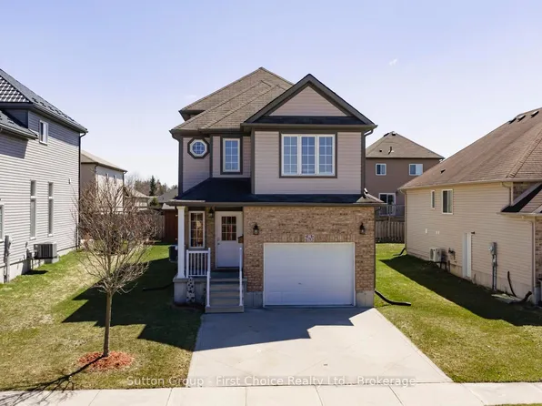 670 Reid Cres, North Perth, ON N4W 0A1