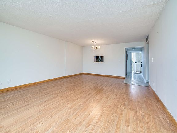 5th image of 111 SE 3rd Ave APT 505