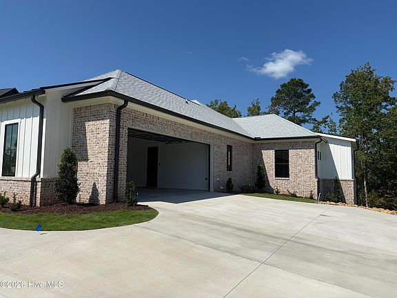 3rd image of 840 Audubon Way