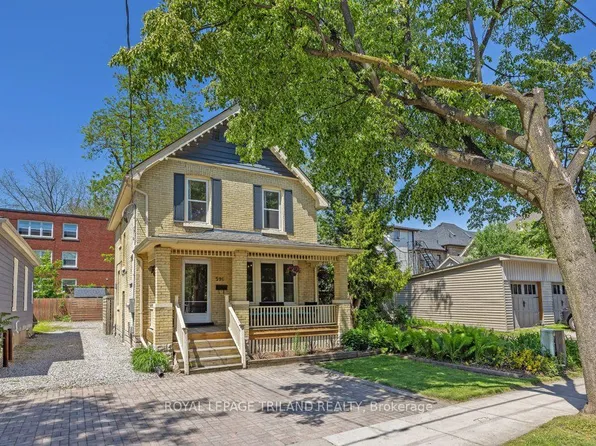 596 Rosedale St, London, ON N6B 2C6