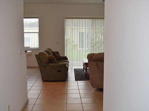 2nd image of 410 Bay Leaf Dr