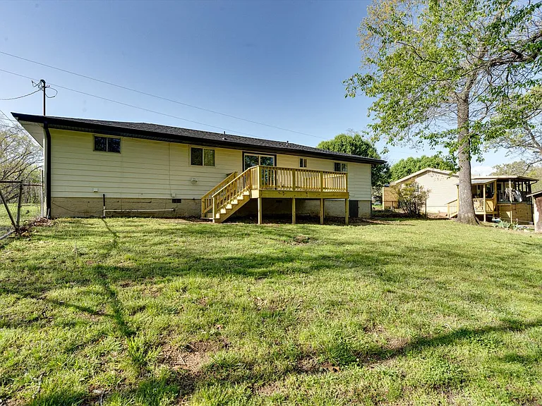 32 Kent Dr — Photo 9