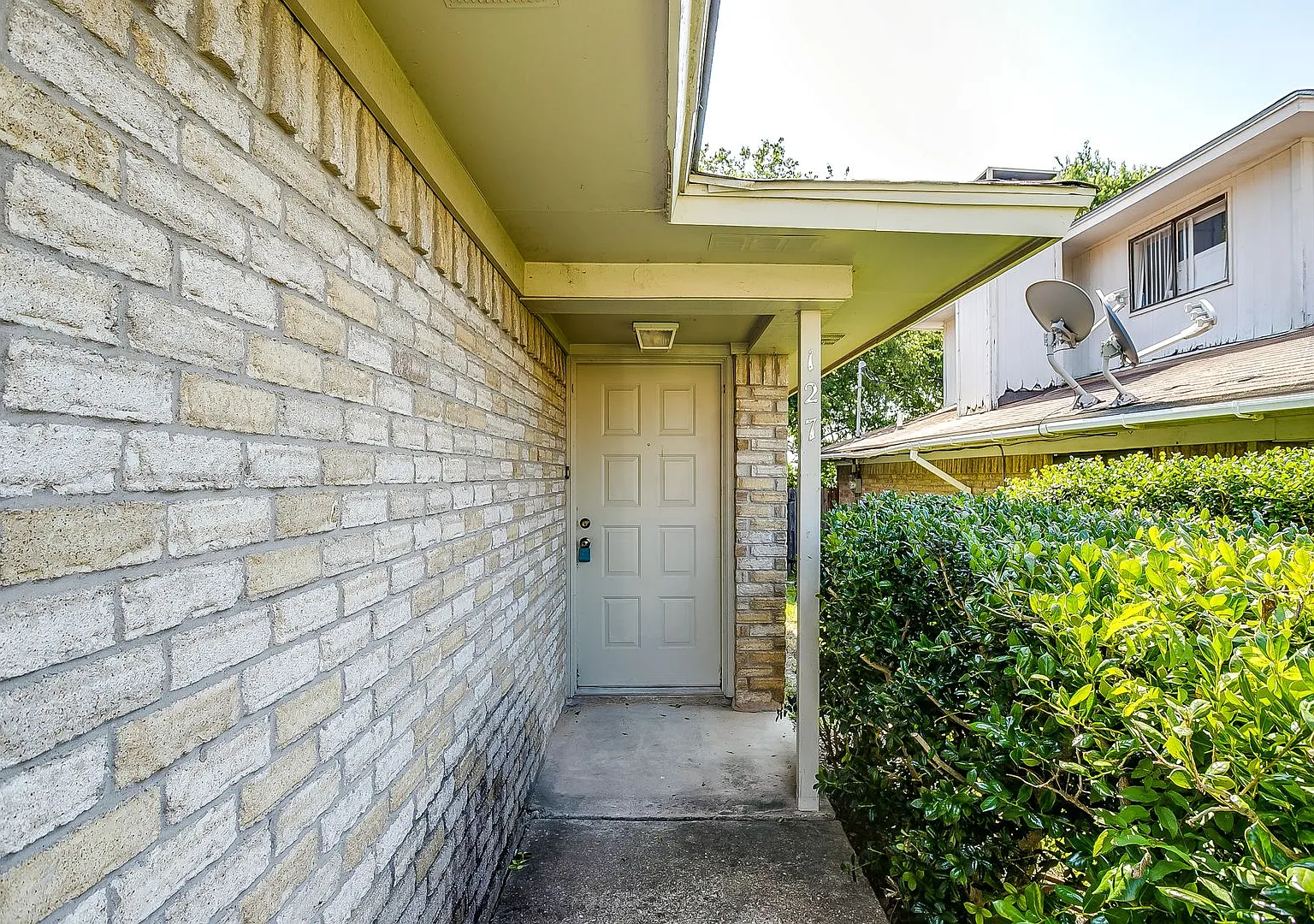 One side of 2 story duplex available- 3 bed 2 bath- White Settlement- 76108 — Photo 1
