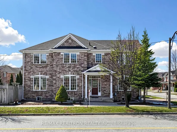 1 Barnstone Dr, Markham, ON L6E 2B4