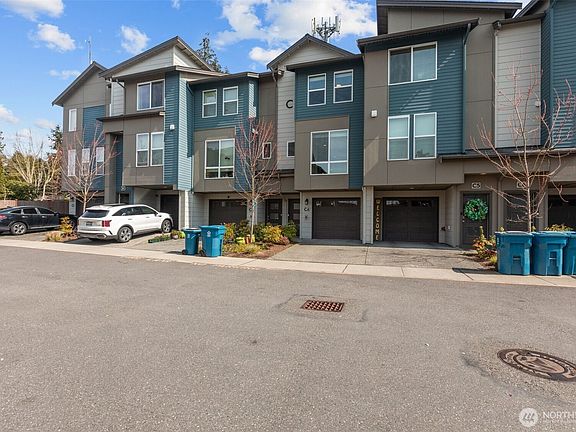 4th image of 15113 40th Avenue W #C4