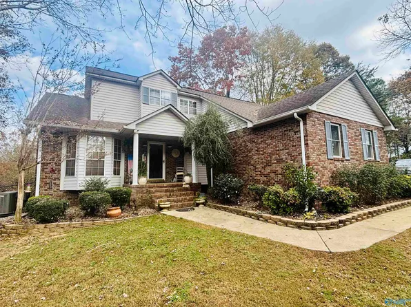 305 County Road 36, Collinsville, AL 35961