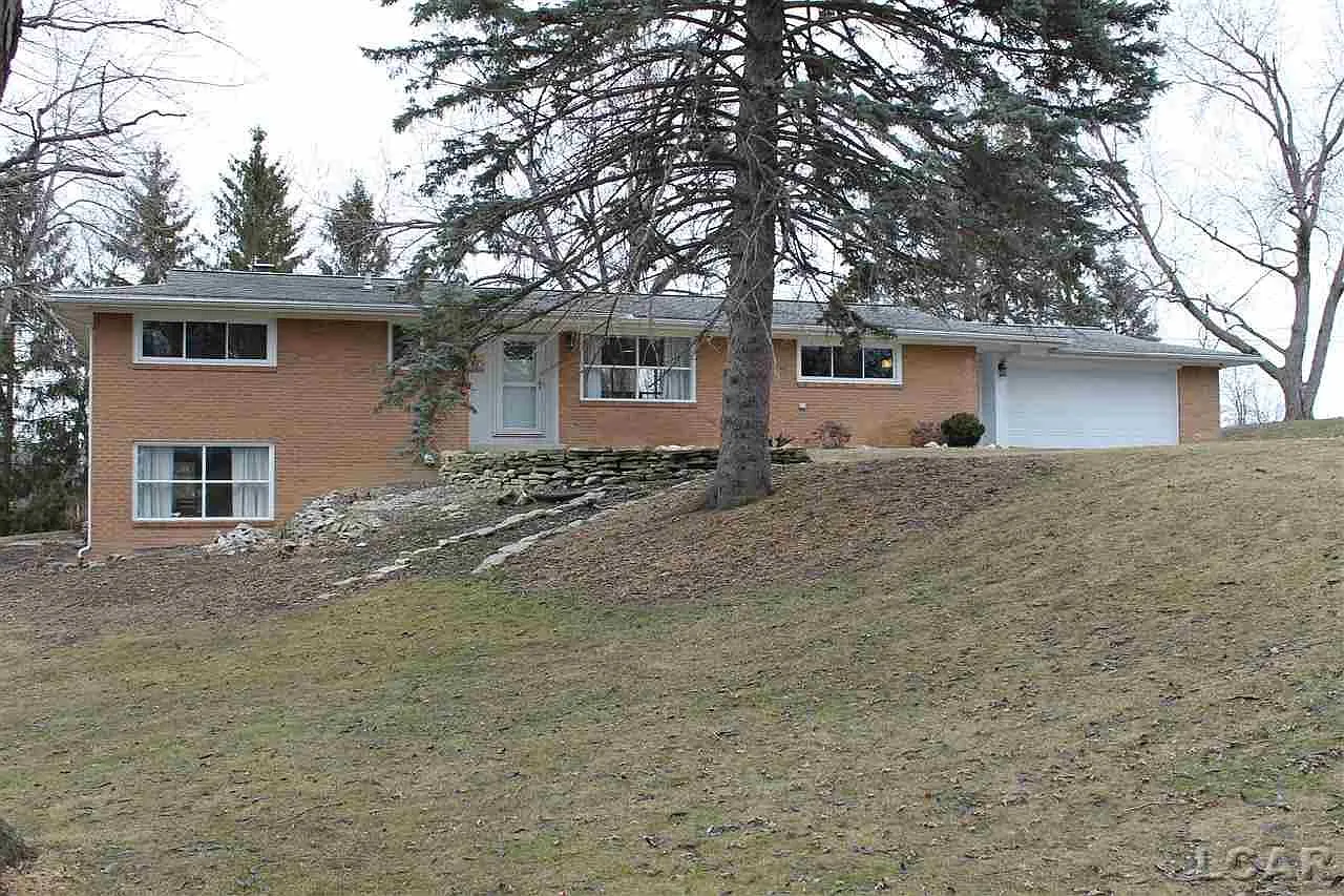 1360 Trenton Rd photo 1