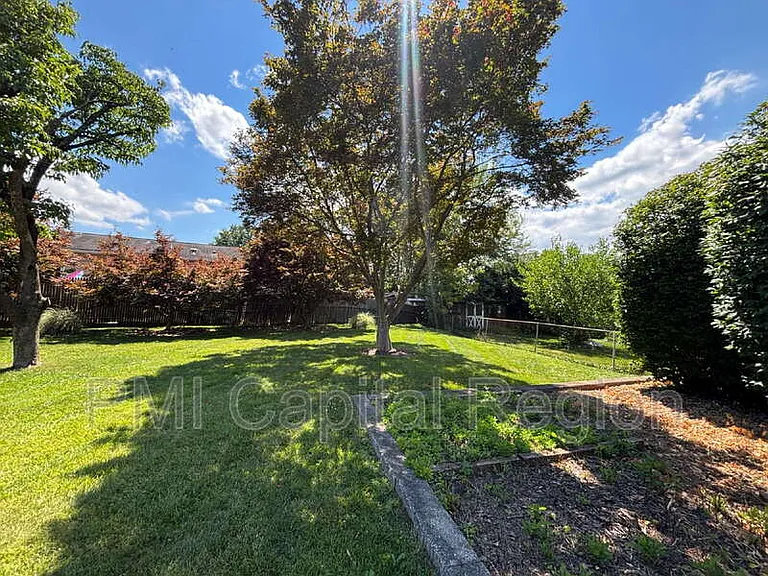 12 Mills Rd — Photo 35