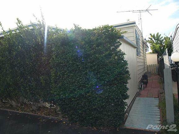 Clean rear of the home