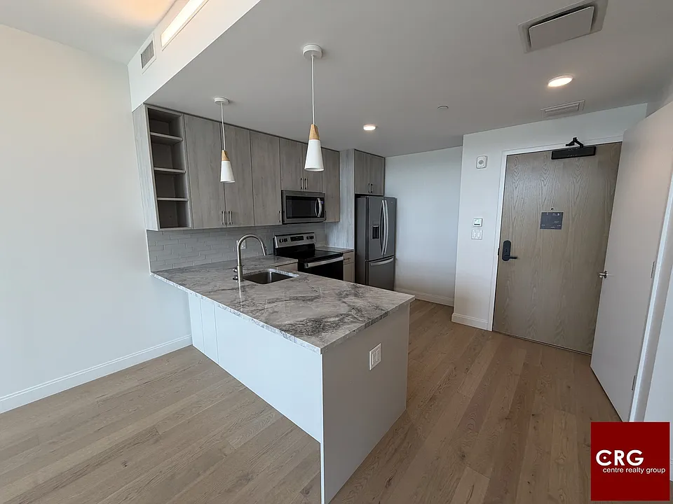 54-55 Brighton Ave #U517