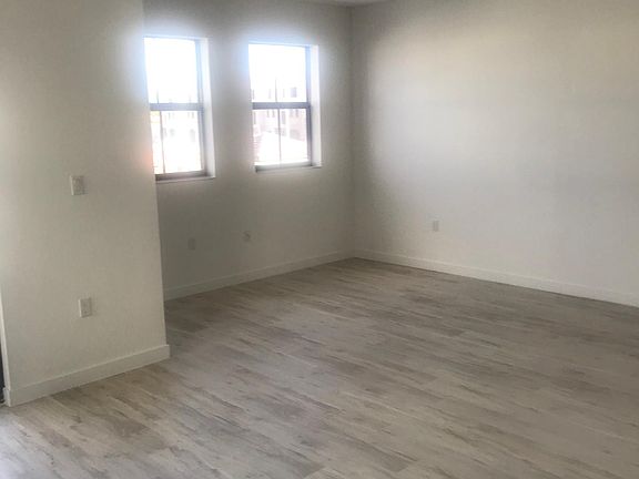 3rd image of 15600 SW 136th St #214
