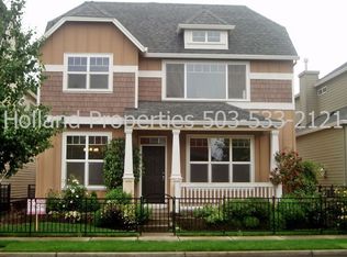 6167 NE Chestnut St, Hillsboro, OR 97124